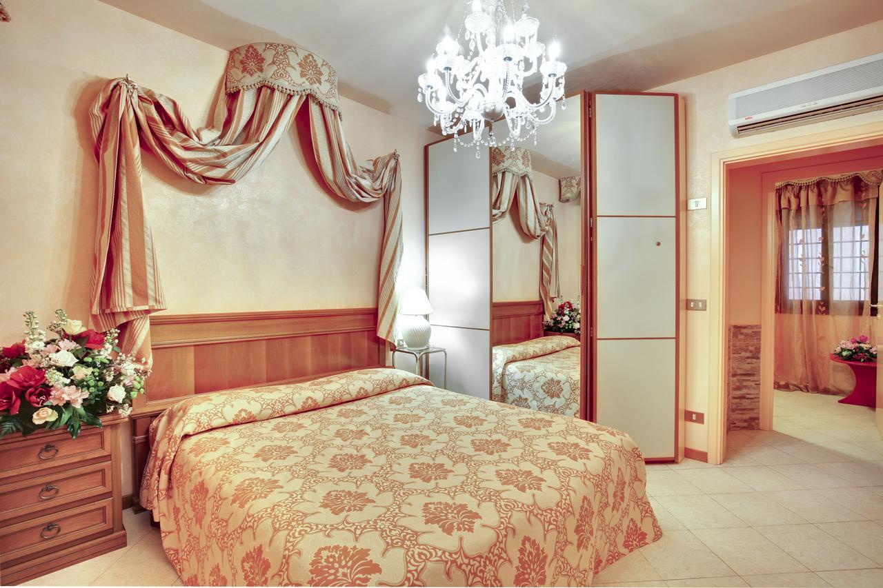 Antico Fiore Apartments Venetië Buitenkant foto